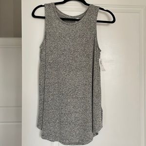 Swing tank